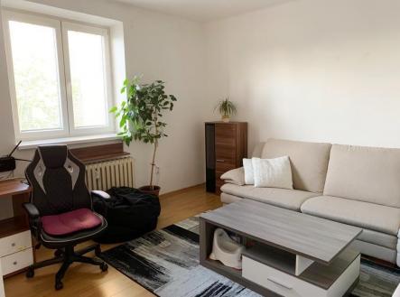 Pronájem bytu, 2+1, 60 m²