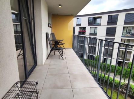 Pronájem bytu, 2+kk, 63 m²