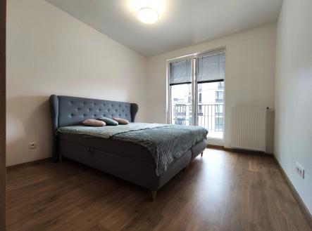 Pronájem bytu, 2+kk, 63 m²