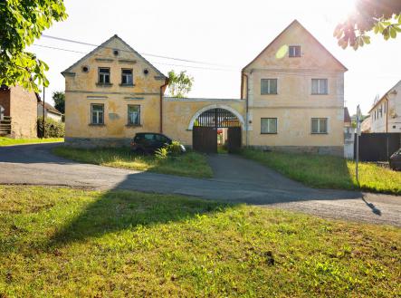 Prodej - dům/vila, 230 m²