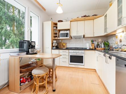 Prodej bytu, 4+1, 92 m²