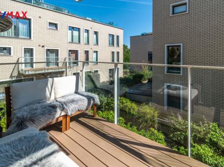 Pronájem bytu, 2+kk, 62 m²