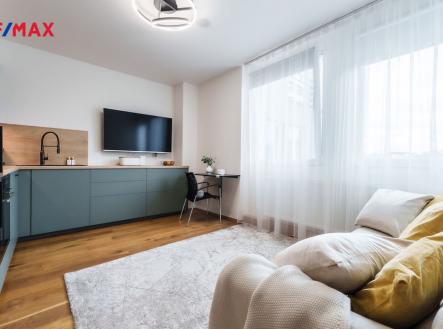 Pronájem bytu, 1+kk, 28 m²