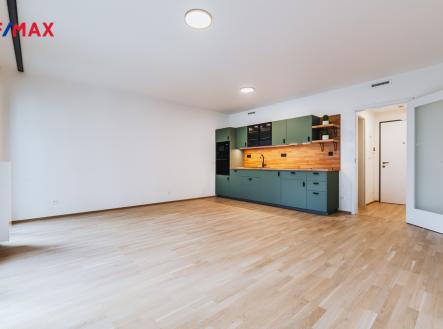 Pronájem bytu, 1+kk, 38 m²