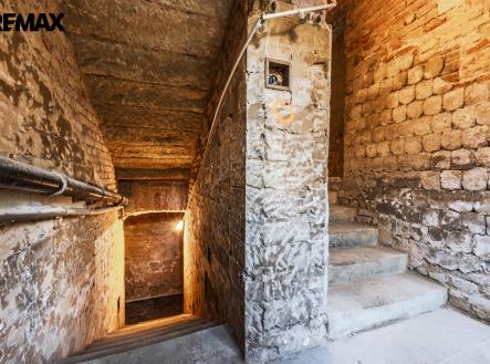 Pronájem obchodní prostor, 110 m²