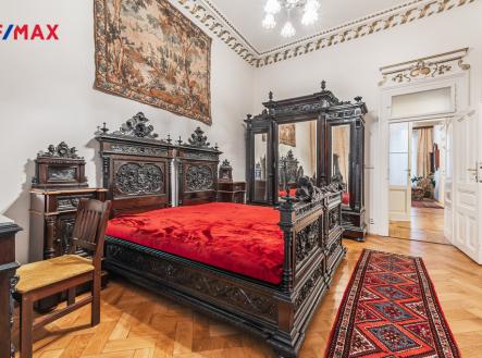 Pronájem bytu, 4+1, 180 m²