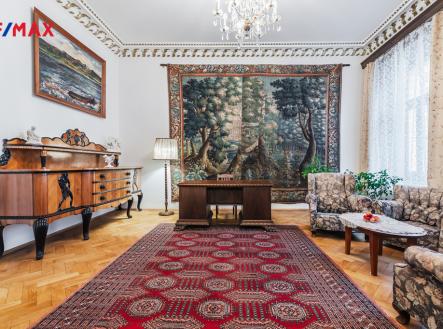 Pronájem bytu, 4+1, 180 m²