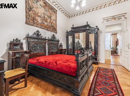 Pronájem bytu, 4+1, 180 m²