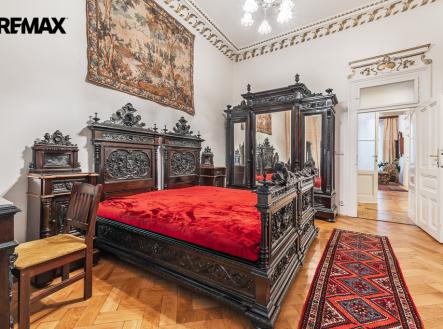 Pronájem bytu, 4+1, 180 m²