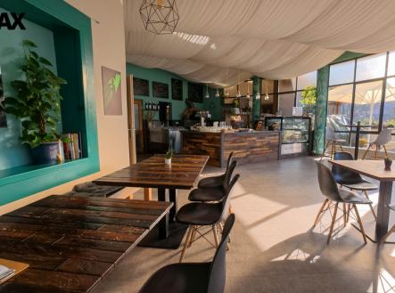 Prodej obchodní prostor, 200 m²