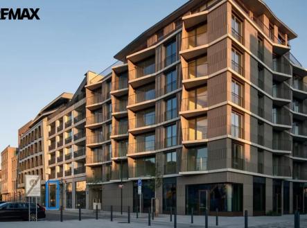 Pronájem obchodní prostor, 110 m²