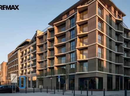 Pronájem obchodní prostor, 110 m² obrázek