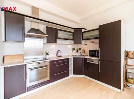 Pronájem bytu, 2+kk, 65 m²