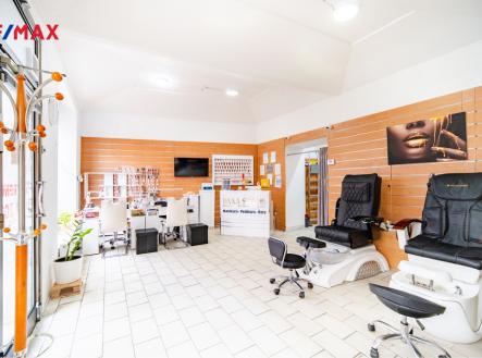 Pronájem obchodní prostor, 55 m²