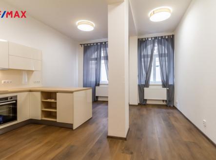 Pronájem bytu, 1+kk, 30 m²