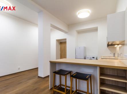 Pronájem bytu, 1+kk, 30 m²