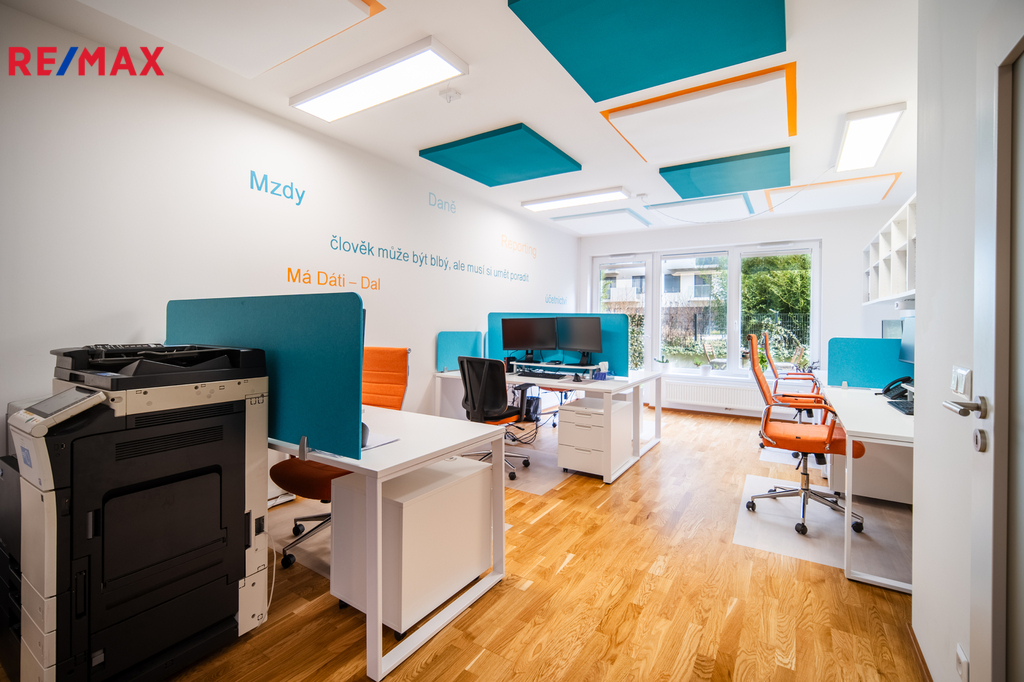 OPEN SPACE / HLAVNÍ KANCELÁŘ