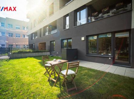 Pronájem kanceláře, 91 m²