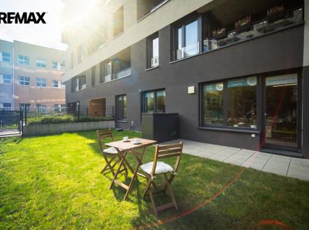 Pronájem kanceláře, 91 m²