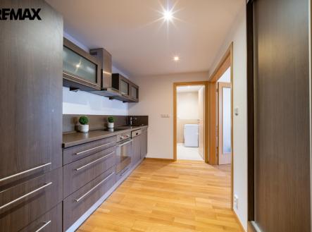 Pronájem bytu, 1+1, 43 m²