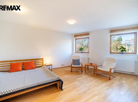 Pronájem bytu, 1+1, 43 m²