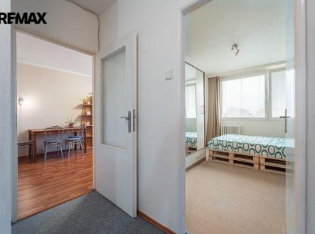 Pronájem bytu, 2+kk, 43 m²