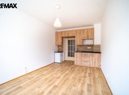Pronájem bytu, 1+kk, 26 m²