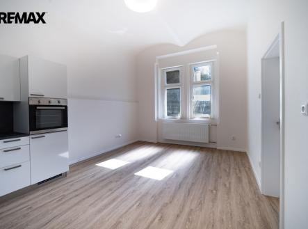 Pronájem bytu, 2+kk, 44 m²