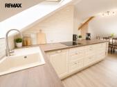 Prodej bytu, 5+kk, 144 m²