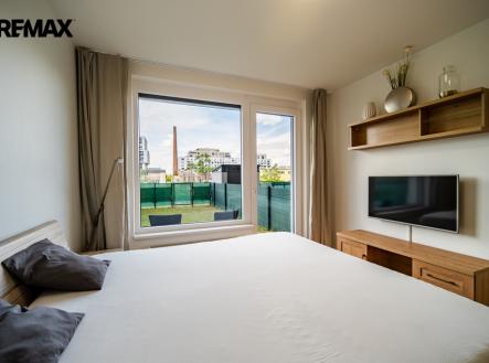 Pronájem bytu, 1+kk, 31 m²