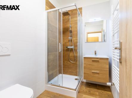 Pronájem bytu, 1+kk, 30 m²