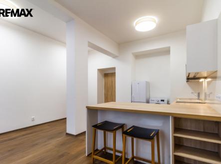 Pronájem bytu, 1+kk, 30 m²