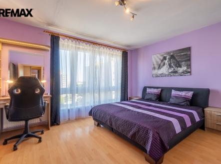 Pronájem bytu, 2+kk, 58 m²