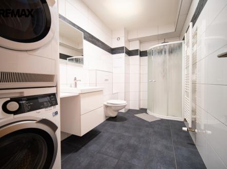 Pronájem bytu, 2+kk, 62 m²