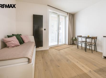 Pronájem bytu, 1+kk, 28 m²