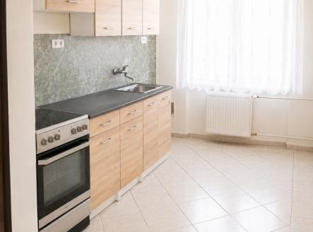 Pronájem bytu, 3+1, 80 m²