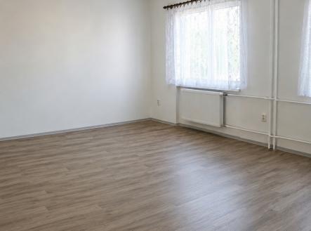 Pronájem bytu, 3+kk, 80 m²