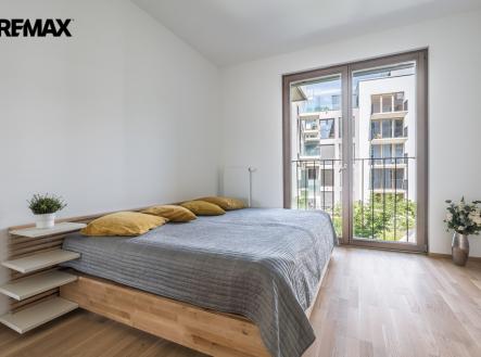 Pronájem bytu, 3+kk, 82 m²