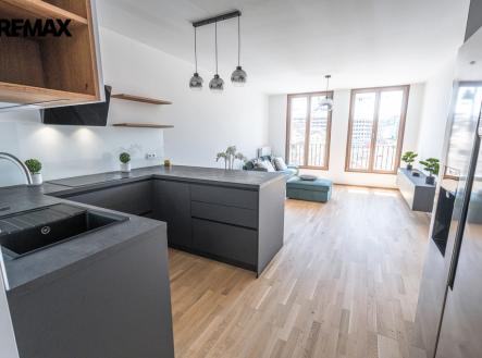 Pronájem bytu, 3+kk, 82 m²