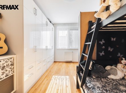 Pronájem bytu, 3+kk, 75 m²