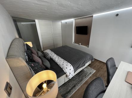 Pronájem bytu, 2+kk, 41 m²