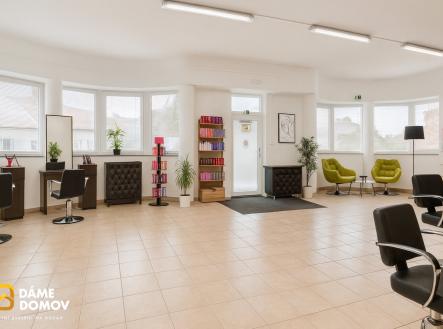 Pronájem obchodní prostory, 99 m²