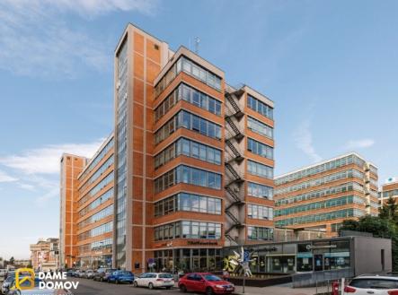 Pronájem kanceláře, 31 m²