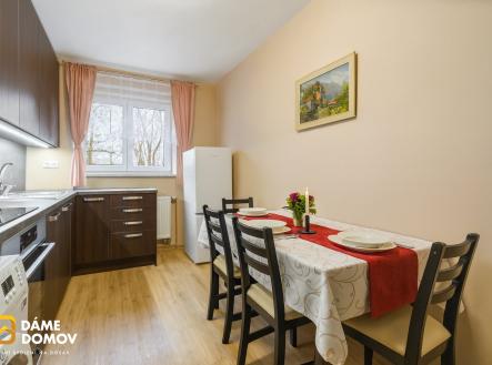 Pronájem bytu, 2+1, 80 m²