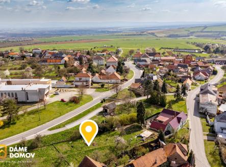Prodej pozemku pro bydlení, 700 m²