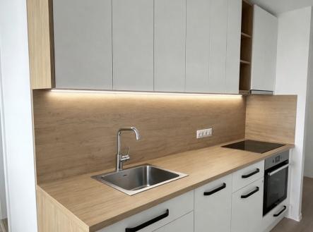 Pronájem bytu, 3+1, 72 m²