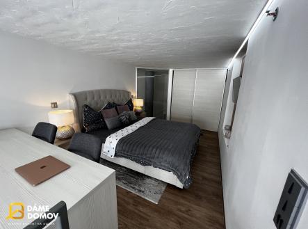 Pronájem bytu, 2+kk, 41 m²