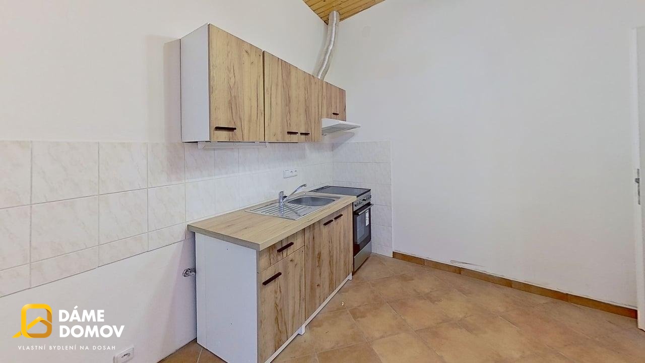 13-namesti-Dr-Edvarda-Benese-Kitchen