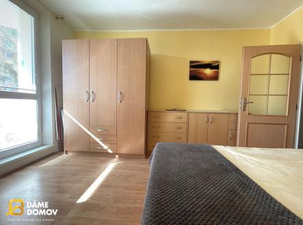 Pronájem bytu, 2+1, 57 m²