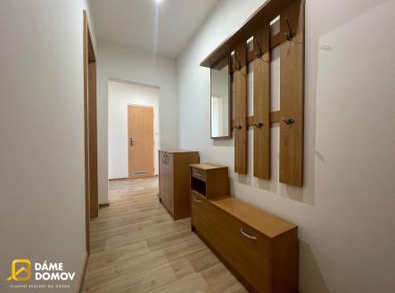 Pronájem bytu, 2+1, 57 m²